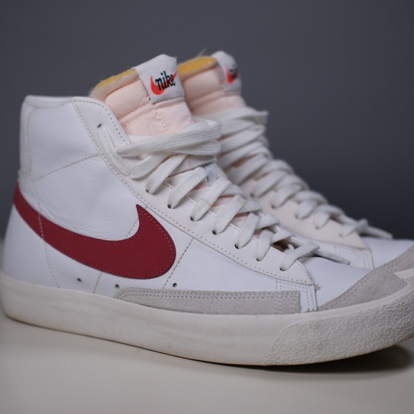 Nike Blazer Mid 77 in Brick Red - Size 9.5 - Picture 1 of 5